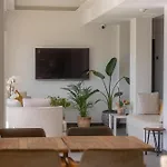 Neko Hotel