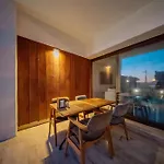 Hotel Neko